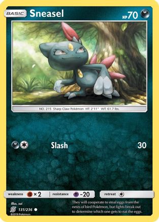 SM Unified Minds 131/236 Sneasel - Common