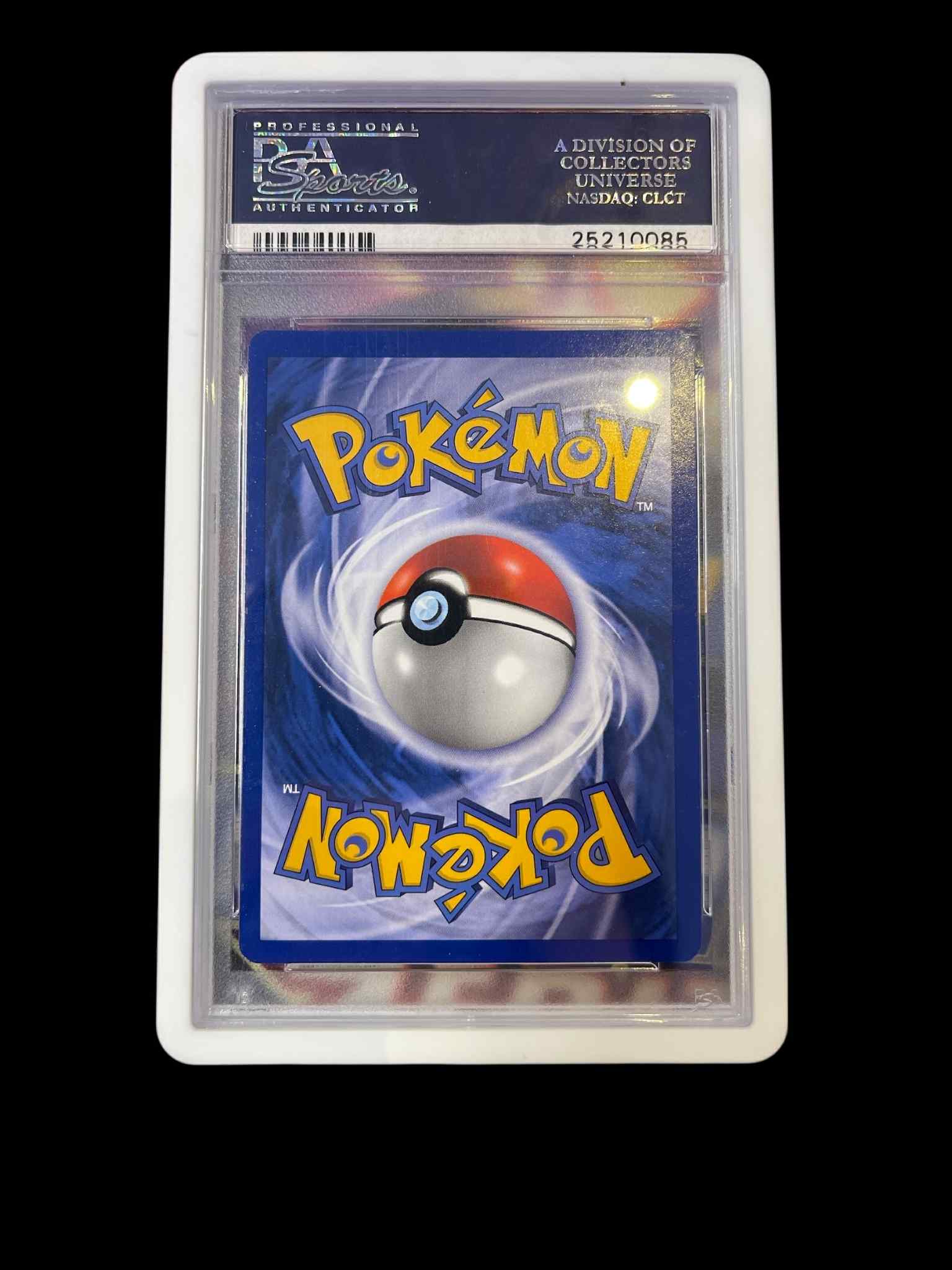 Neo Destiny 014 PSA 10 #25210085 Light Dragonite - Unlimited Holofoil - Holo Rare